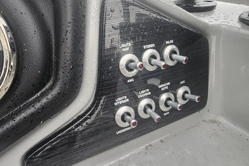 Slide: The Image of Gray seating area on a 2021 Lowe SS 230 WT boat. - 27