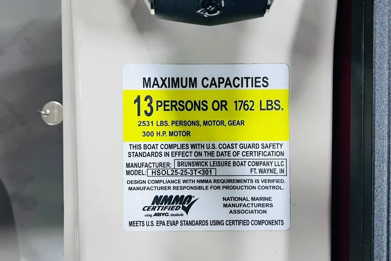 Slide: The Image of Capacity label for 2025 Harris Solstice 250 boat, 13 persons or 1762 lbs, 300 HP motor. - 57