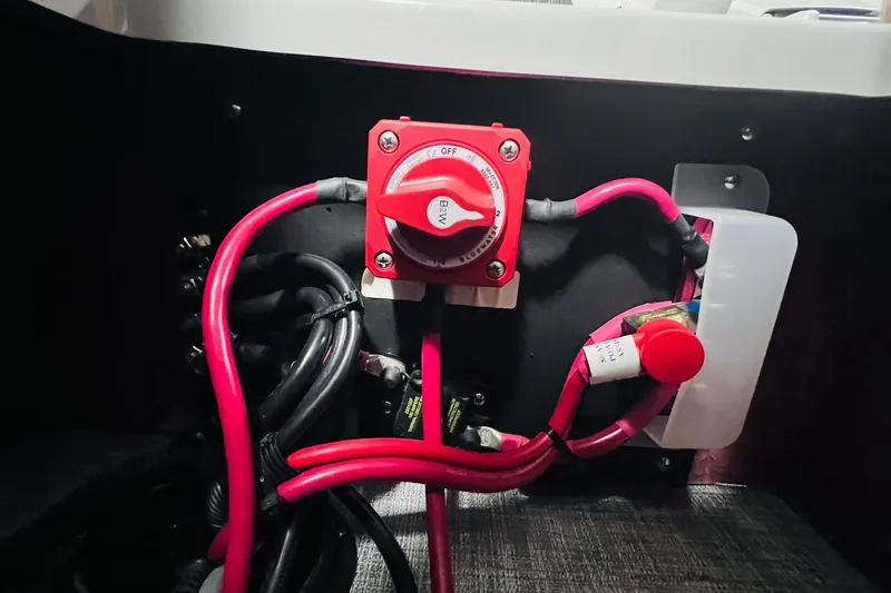 Slide: The Image of Battery switch and wiring in 2025 Harris Solstice 250 boat. - 59