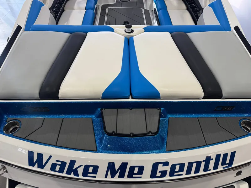 Slide: The Image of Axis A24 2019 - 10