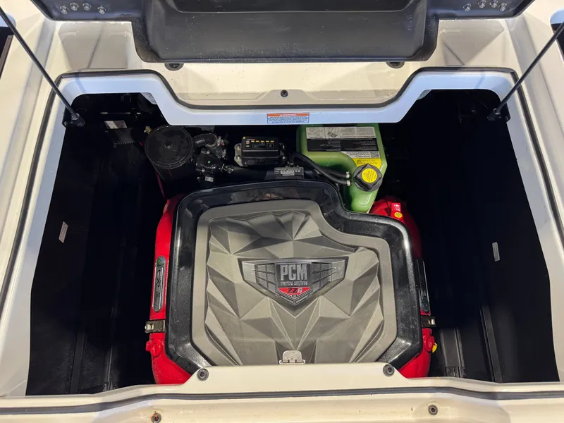 Slide: The Image of Nautique Super Air Nautique G23 2024 - 29