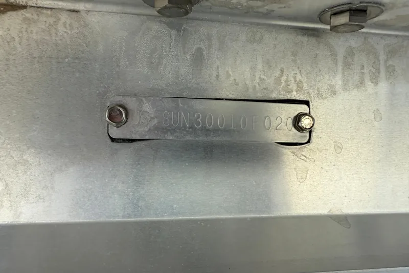 Slide: The Image of Hull identification number on 2020 SunChaser Geneva Sport 22 LR DH boat. - 3