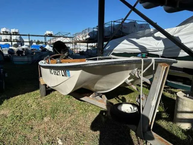 The Image of Boston Whaler 1978 - 0
