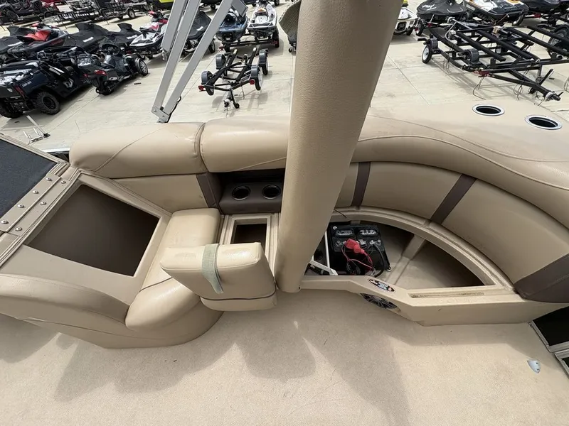 Slide: The Image of Harris Cruiser 250 CS 2020 - 24