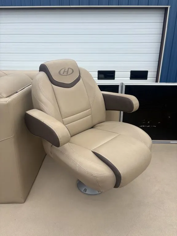 Slide: The Image of Harris Cruiser 250 CS 2020 - 13