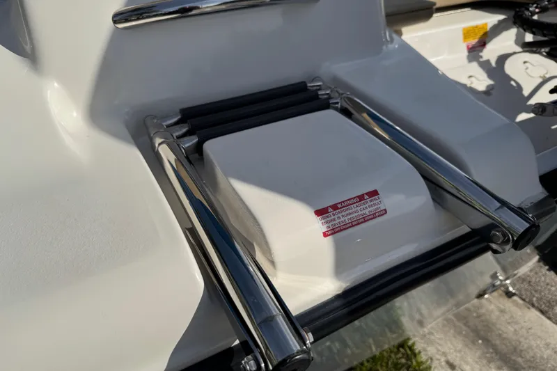 Slide: The Image of Yamaha ECU display showing part number and engine hours for 2017 Key West 189 FS. - 15