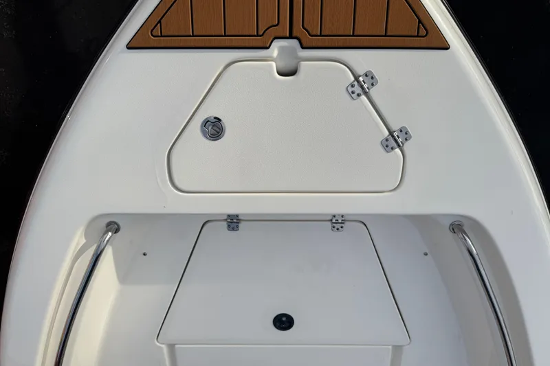 Slide: The Image of Lowrance HDS9 display on 2017 Key West 189 FS boat dashboard. - 37