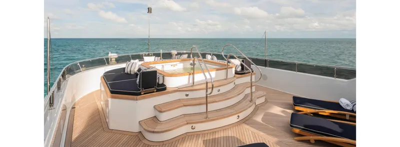 Slide: The Image of Trinity Motor Yacht 2004 - 2