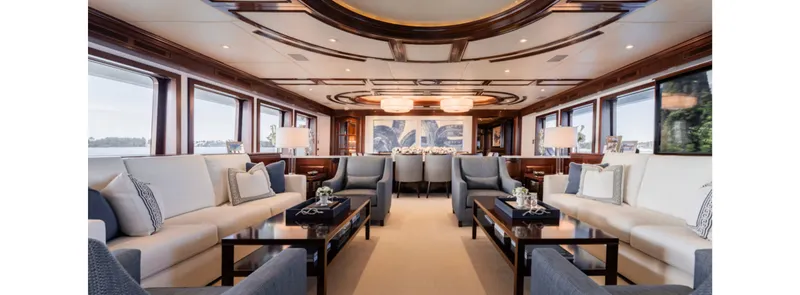 Slide: The Image of Trinity Motor Yacht 2004 - 4