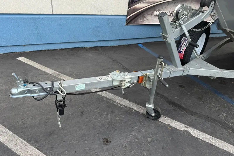 Slide: The Image of Trailer hitch of a 2014 KingFisher 1625 Falcon XL boat. - 3