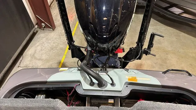 Slide: The Image of Skeeter ZXE20 2026 - 12