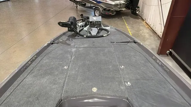 Slide: The Image of Skeeter ZXE20 2026 - 16