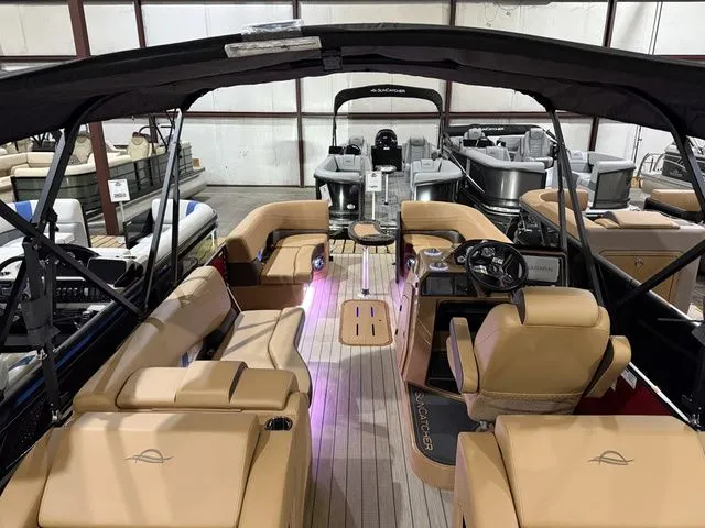 Slide: The Image of SunCatcher Fusion 324SS W/Yamaha 250 "SHO" No Trailer 2026 - 17