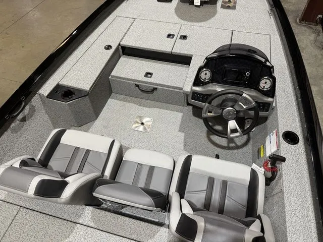 Slide: The Image of G3 Sportsman 1810 PFX W/Yamaha 115 "SHO" 2026 - 11