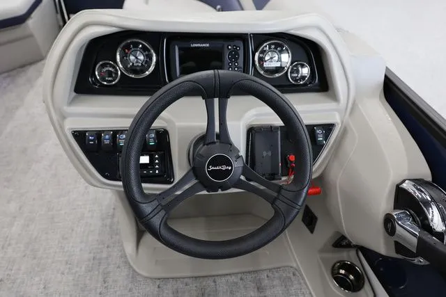 Slide: The Image of South Bay 224 RS LE 2026 - 16