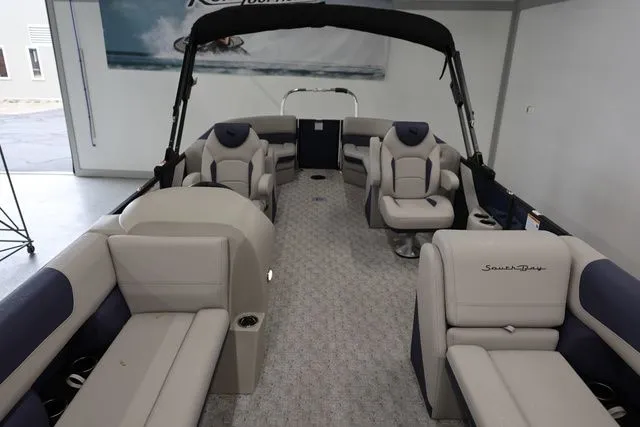 Slide: The Image of South Bay 224 RS LE 2026 - 19