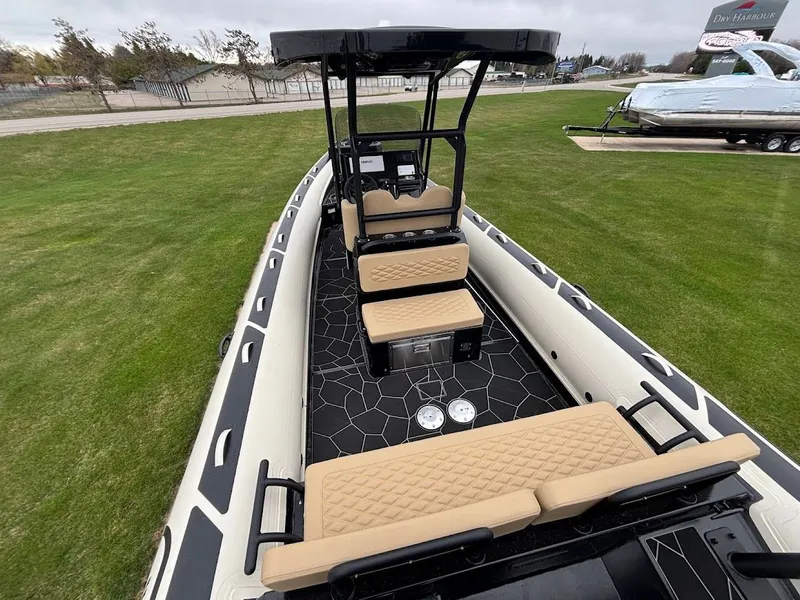 Slide: The Image of 2026 Highfield Sport 760 6 - 6