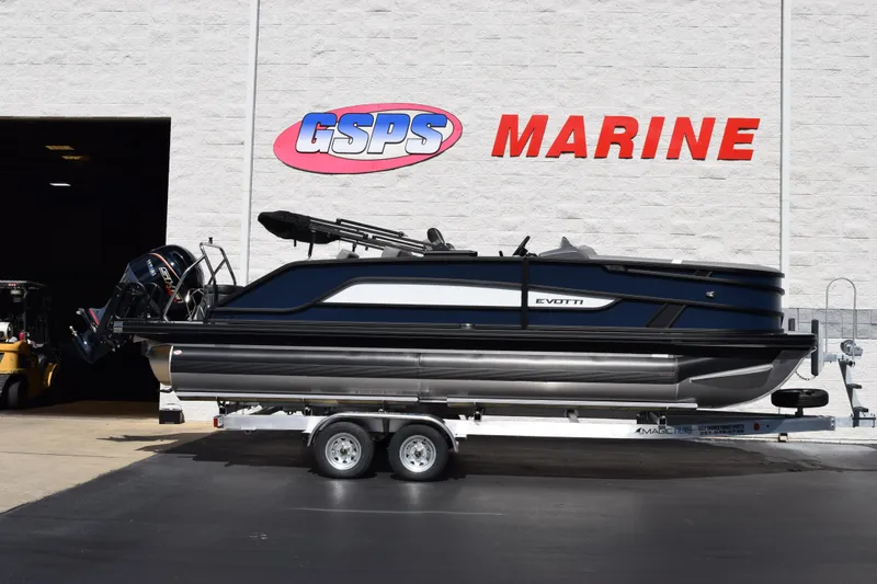 The Image of 2026 Evotti 521 CS boat on trailer at GSPS Marine dealership. - 1