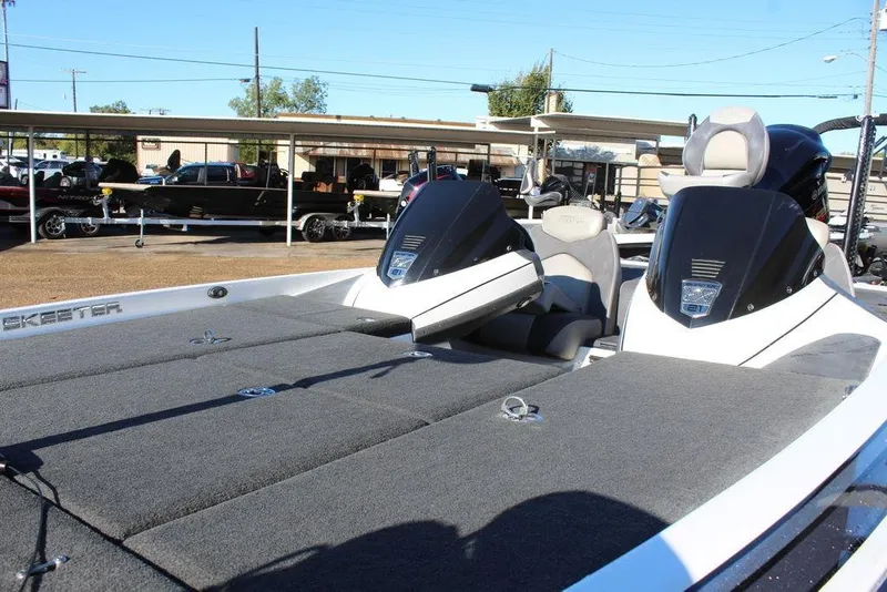 Slide: The Image of 2016 Skeeter FX21 Limited Edition boat with dual consoles and spacious deck. - 9