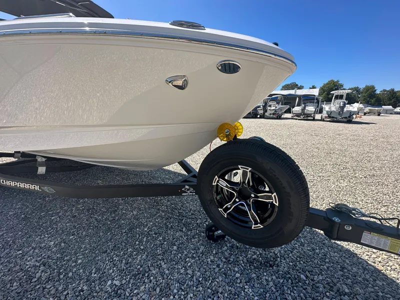 Slide: The Image of Chaparral 21 SSi OB 2026 - 66
