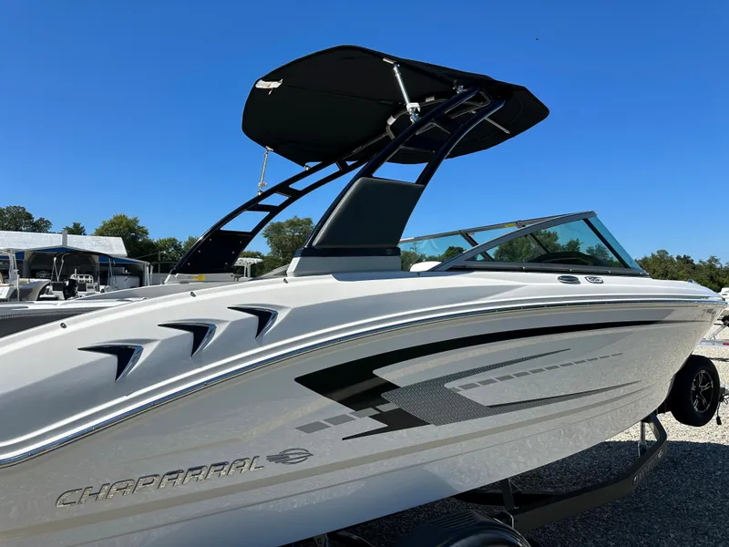 Slide: The Image of Chaparral 21 SSi OB 2026 - 71
