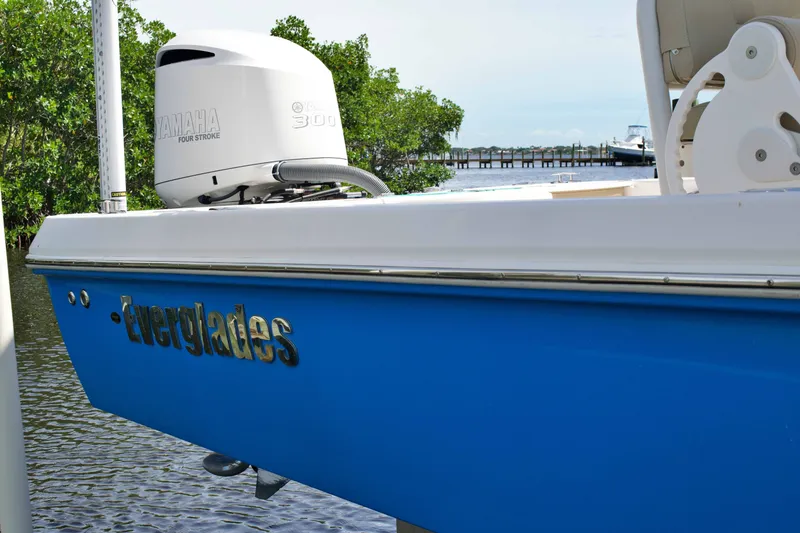 Slide: The Image of 2020 EVERGLADES 243 CC - Image 12 - 12