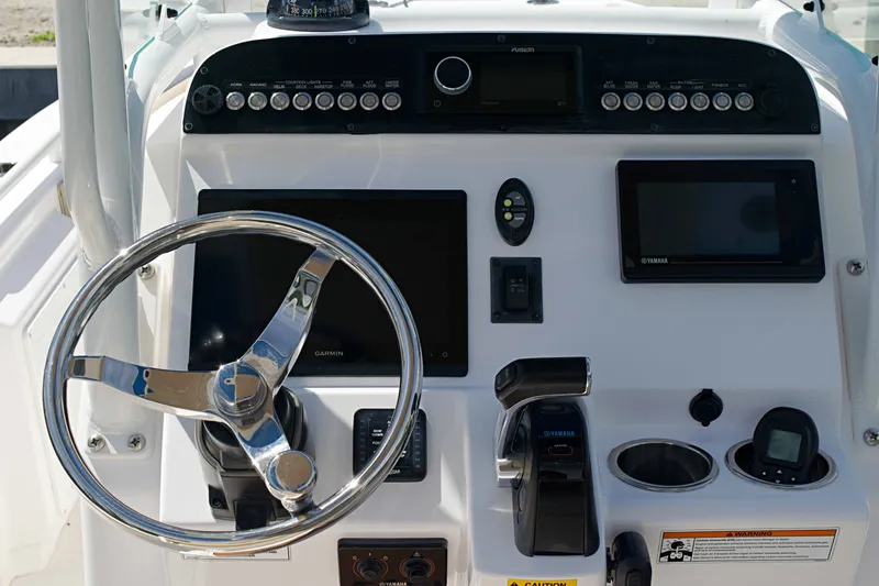 Slide: The Image of 2020 EVERGLADES 243 CC - Image 19 - 19