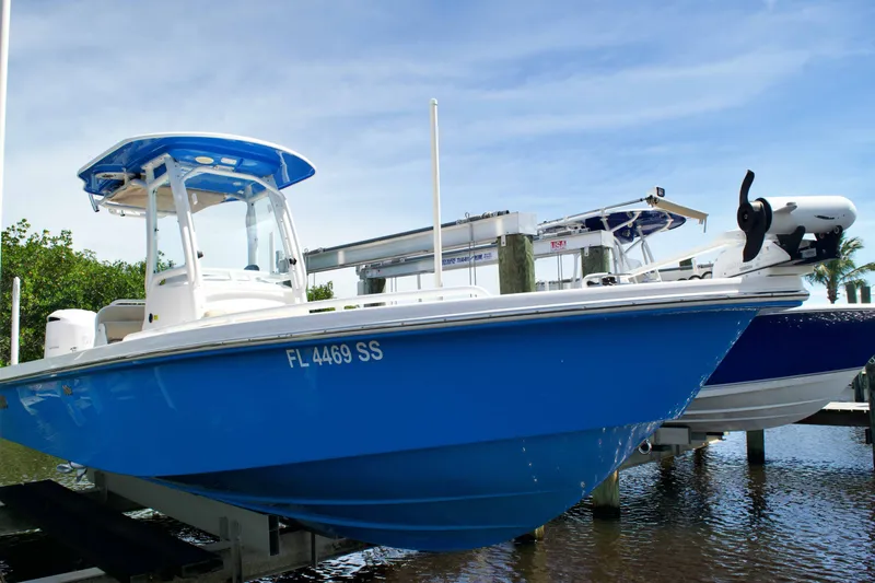 Slide: The Image of 2020 EVERGLADES 243 CC - Image 5 - 5