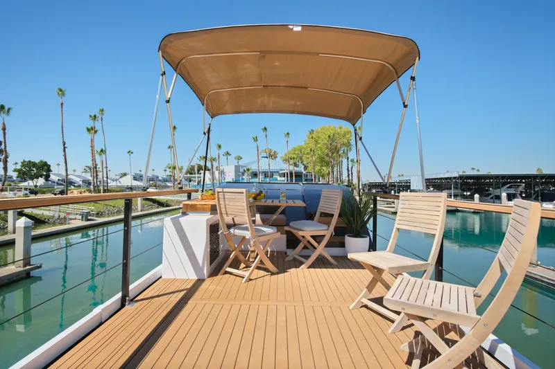 Slide: The Image of 2022 NAVISYO NV.08 - Image 4 - 4