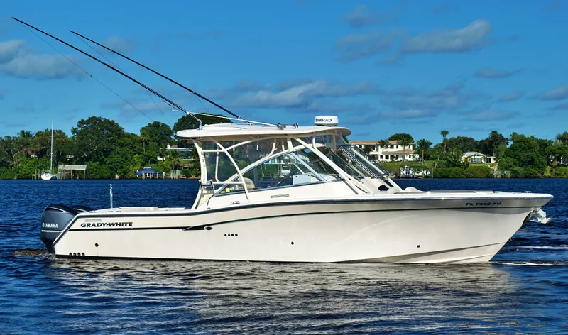 Slide: The Image of 2013 GRADY-WHITE 335 FREEDOM - Image 10 - 10