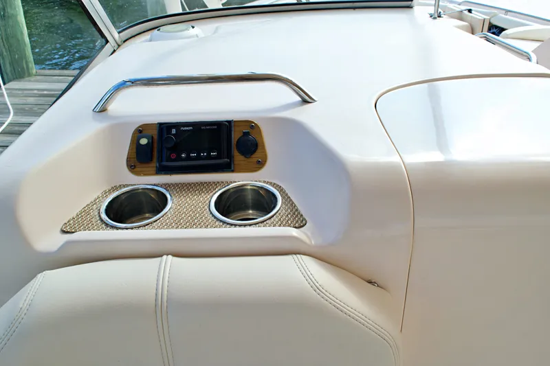 Slide: The Image of 2013 GRADY-WHITE 335 FREEDOM - Image 50 - 50