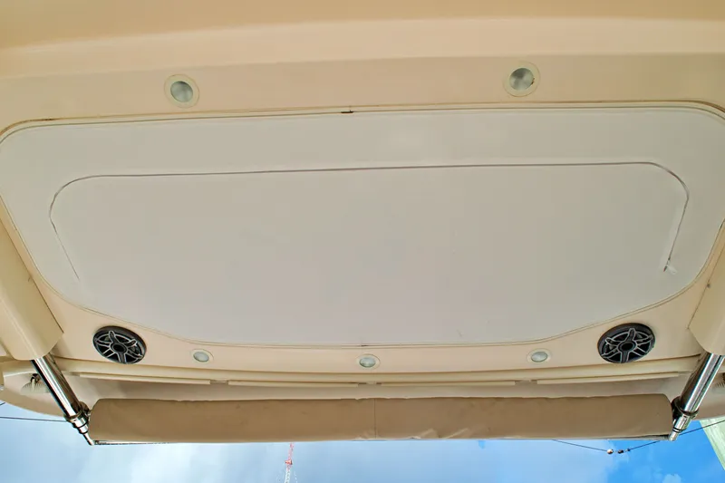 Slide: The Image of 2013 GRADY-WHITE 335 FREEDOM - Image 56 - 56