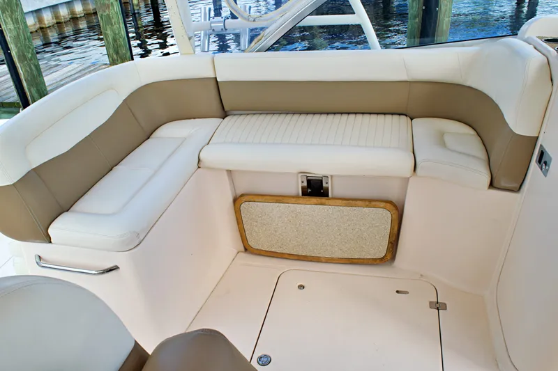 Slide: The Image of 2013 GRADY-WHITE 335 FREEDOM - Image 61 - 61