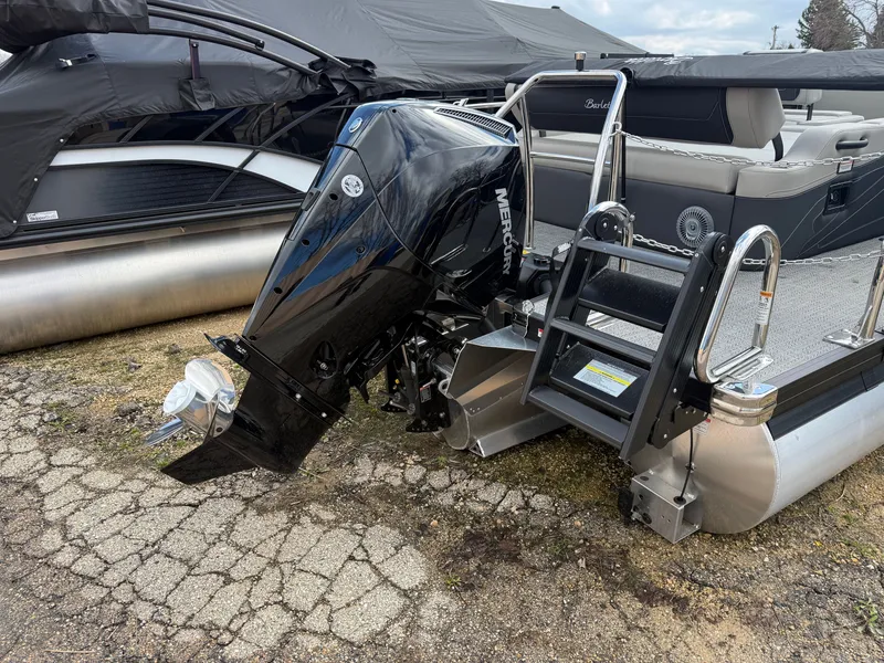 Slide: The Image of 2026 Barletta Cabrio 22 U with Mercury outboard motor. - 14