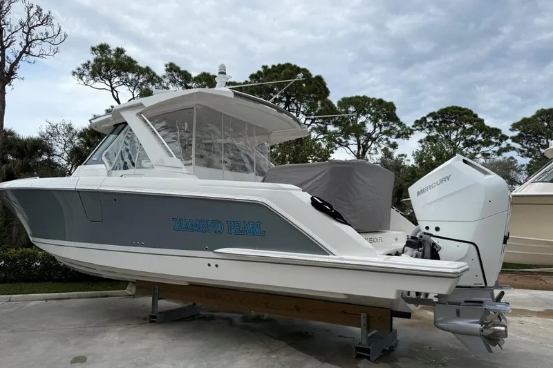 Slide: The Image of Ready for a new owner - barely used. - 34