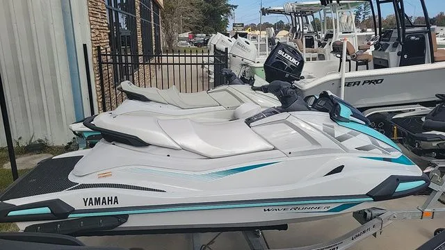 Slide: The Image of Yamaha VX 2025 - 6