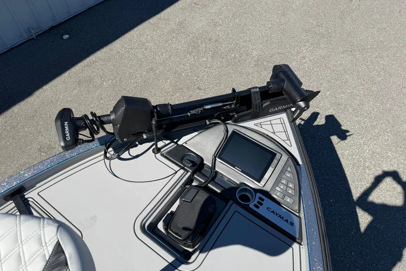 Slide: The Image of 2026 Caymas XS 21 Pro boat with Garmin equipment on deck. - 12
