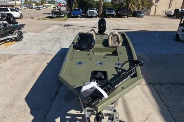 Slide: The Image of 2026 Vexus AVX181 boat in a parking lot, featuring a sleek design and modern equipment. - 3