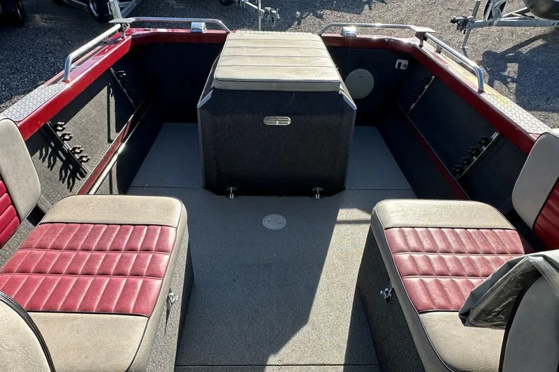 Slide: The Image of Interior of 2009 NORTHWEST JET 196 Freedom boat with red and gray seating. - 7