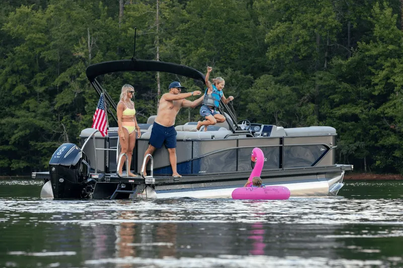 Slide: The Image of Barletta Cabrio 24 QC 2026 - 1