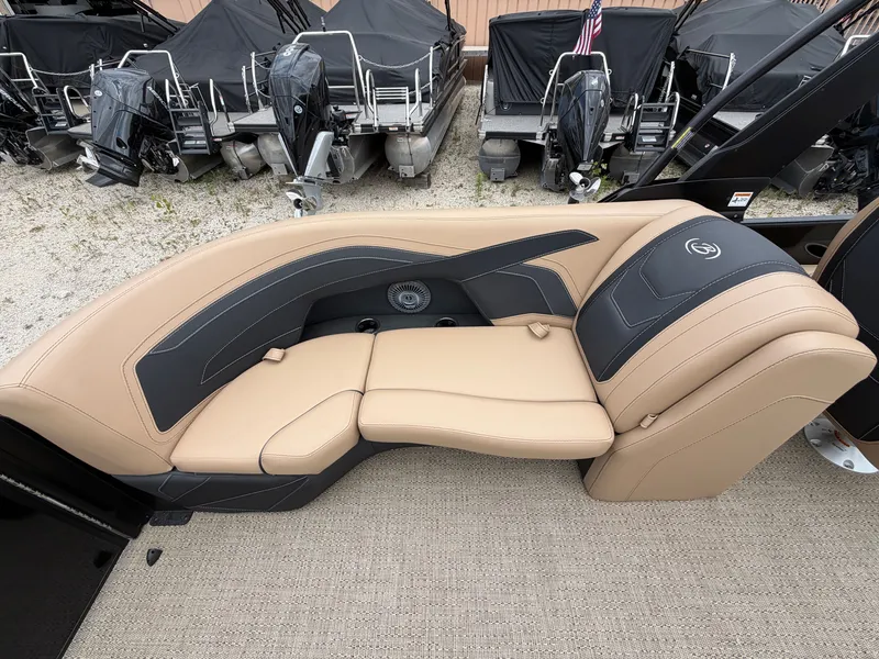 Slide: The Image of Barletta Cabrio 24 QC 2026 - 54