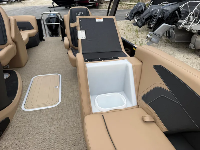 Slide: The Image of Barletta Cabrio 24 QC 2026 - 27