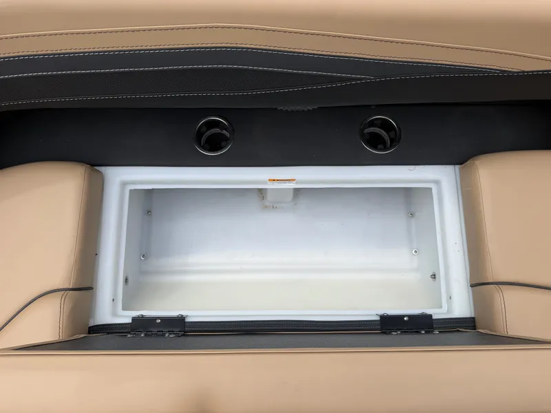 Slide: The Image of Barletta Cabrio 24 QC 2026 - 20