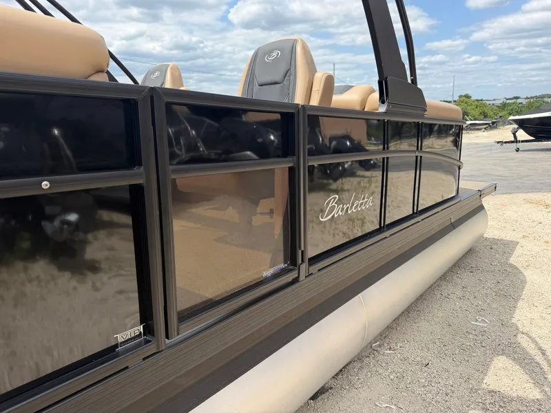 Slide: The Image of Barletta Cabrio 24 QC 2026 - 14