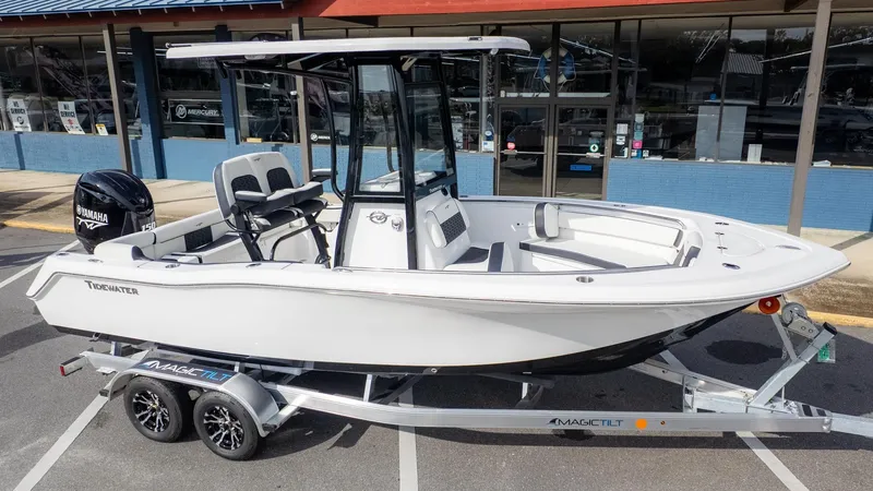 Slide: The Image of Tidewater 210 LXF 2026 - 3