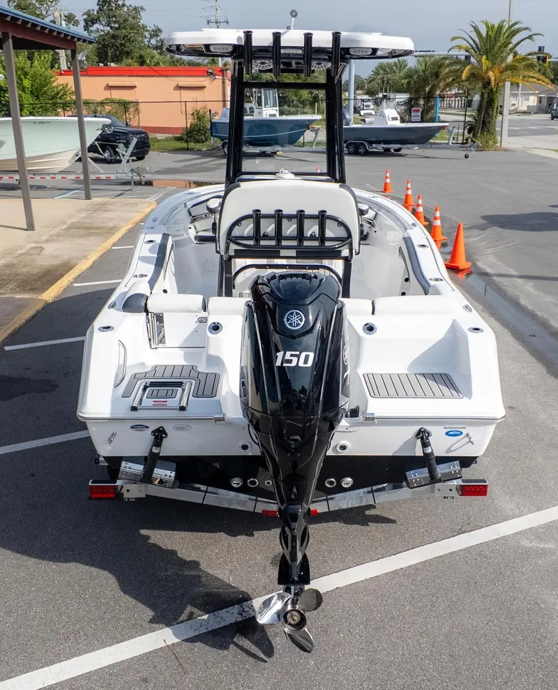 Slide: The Image of Tidewater 210 LXF 2026 - 5