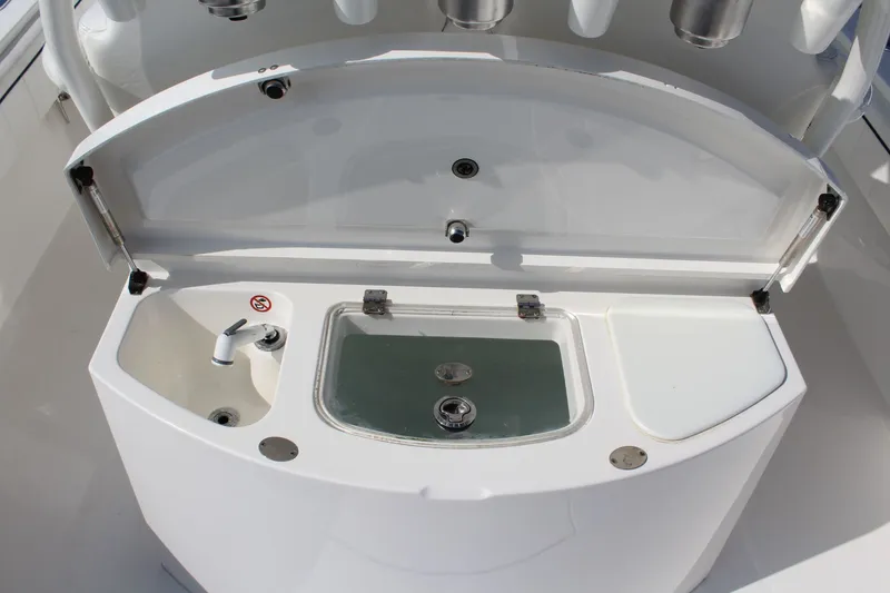 Slide: The Image of Regulator Marine 34SS 2016 - 25