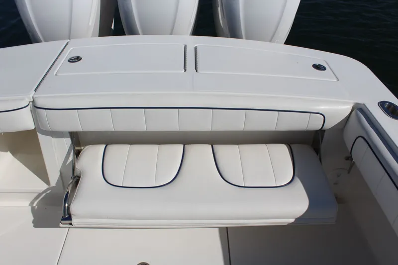 Slide: The Image of Regulator Marine 34SS 2016 - 31