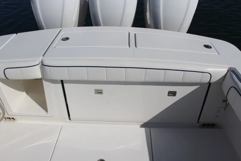 Slide: The Image of Regulator Marine 34SS 2016 - 32