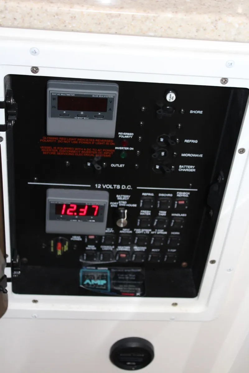 Slide: The Image of Regulator Marine 34SS 2016 - 39